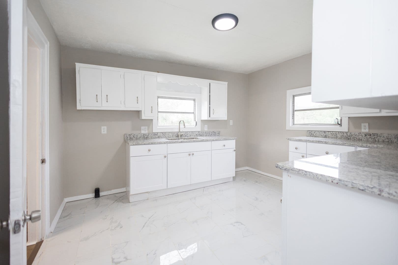 Griffin House: 617 Wright St