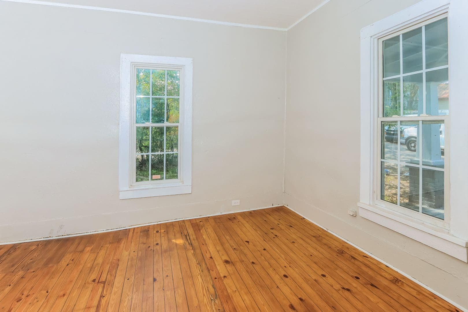 Griffin House: 719 Williams St