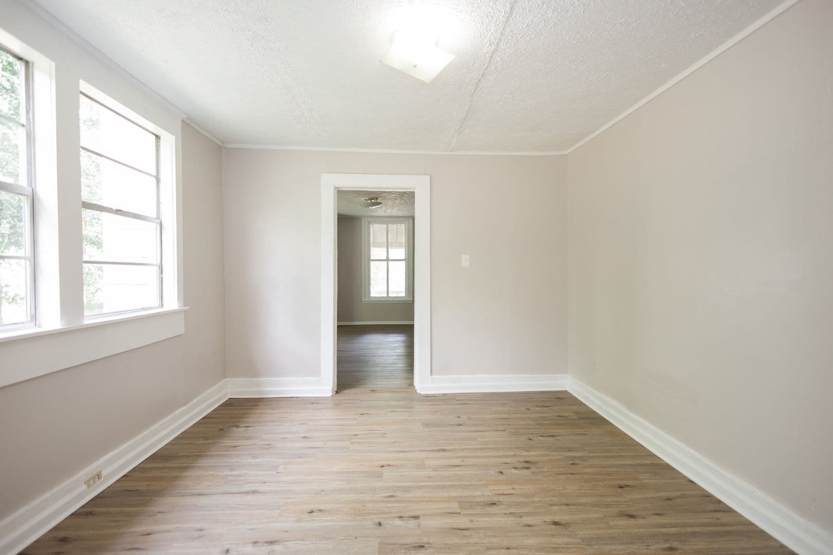 Griffin Apartment: 530 North 13th Street