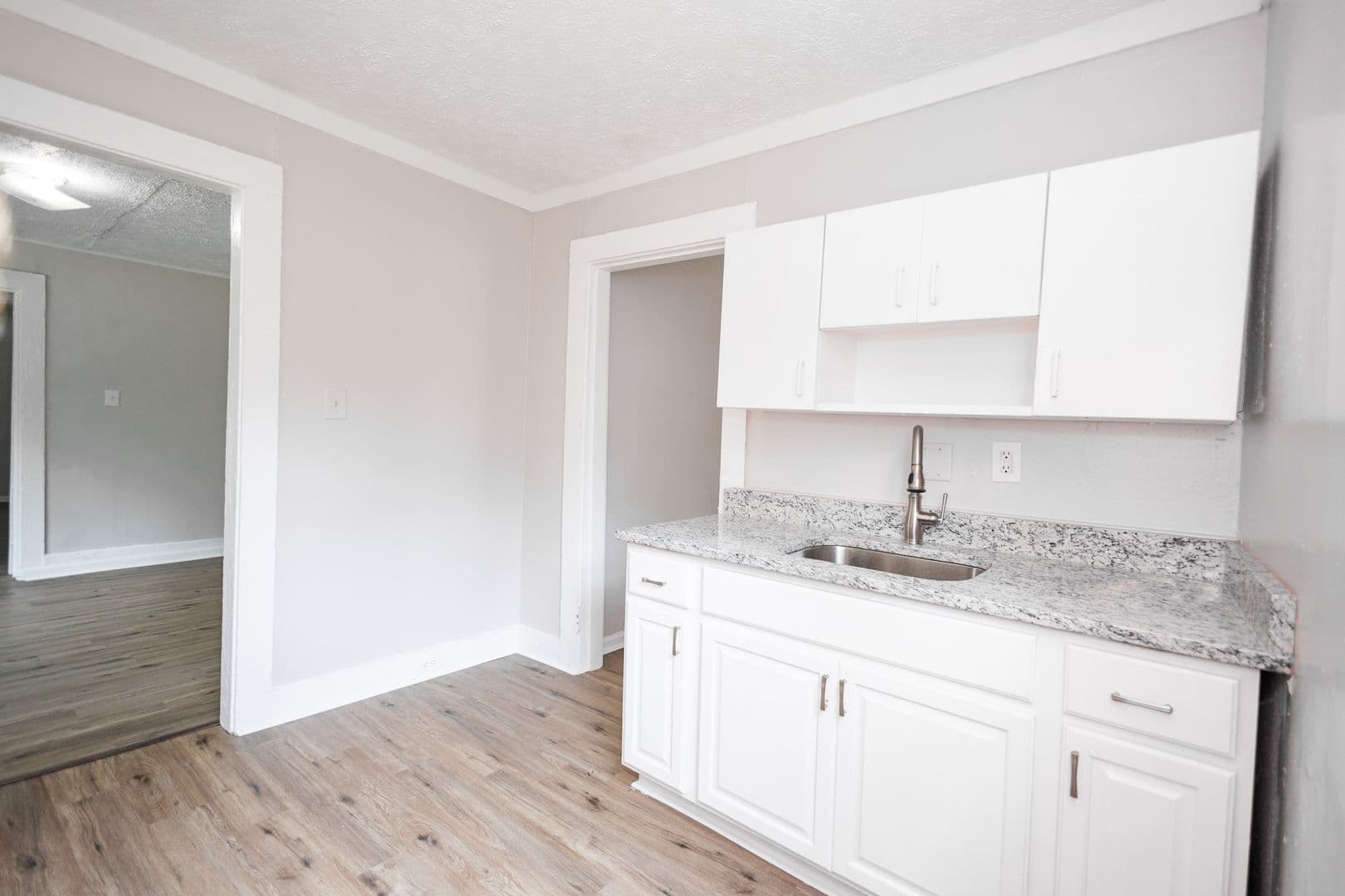 Griffin Apartment: 530 North 13th Street
