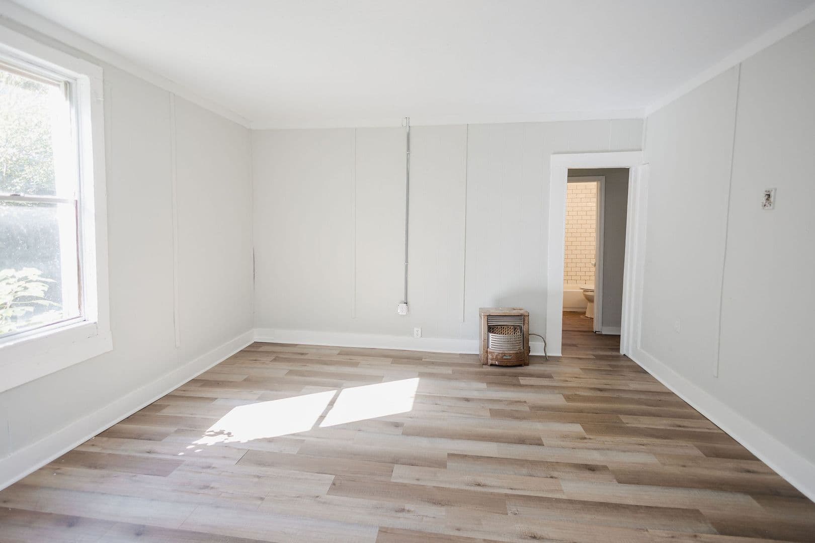 Griffin House: 323 N 4th St