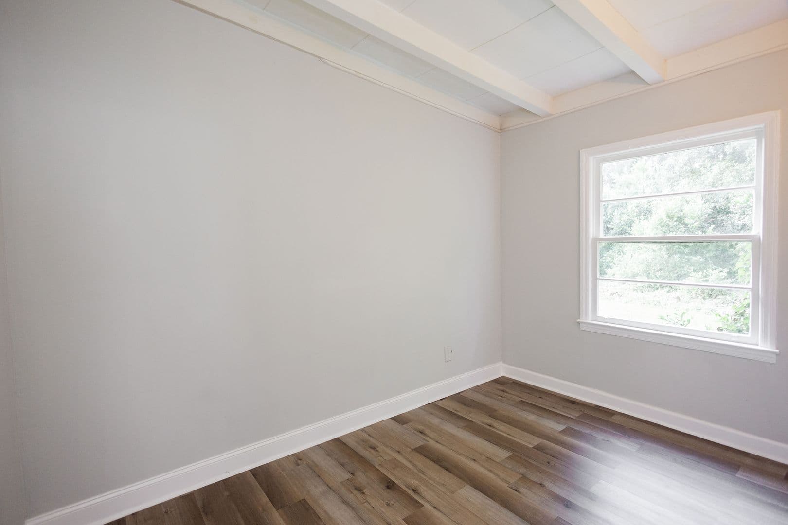 Macon House: 4170 Palace Ave