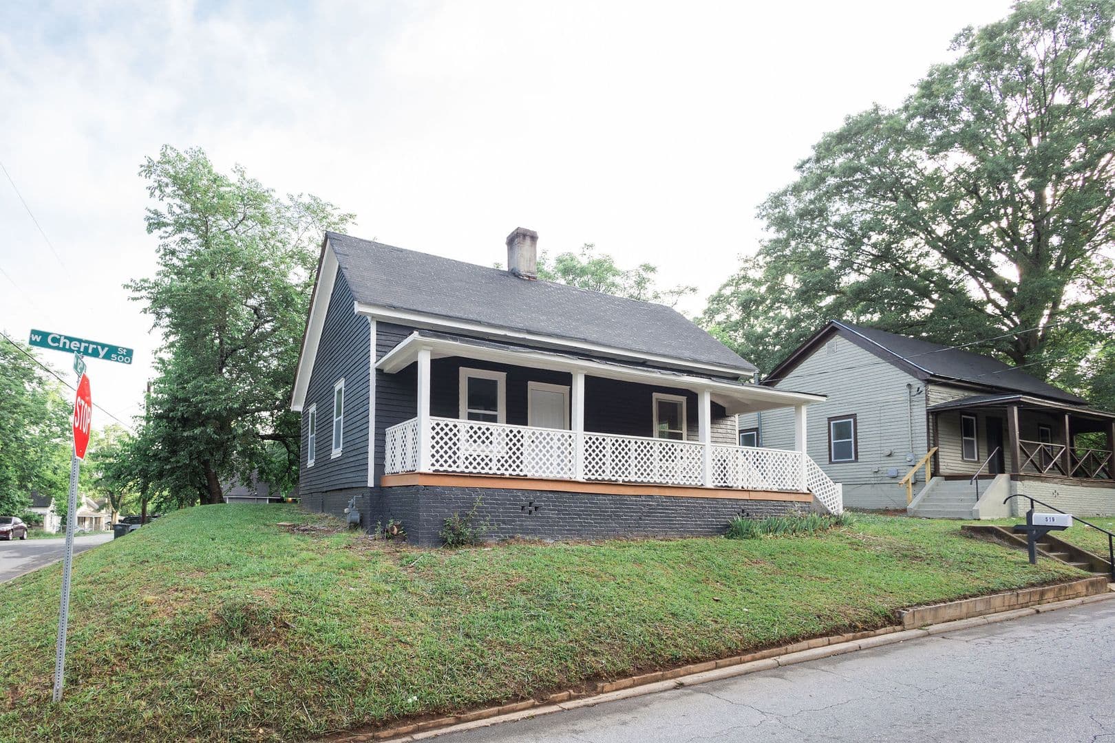 Griffin House: 519 West Cherry St
