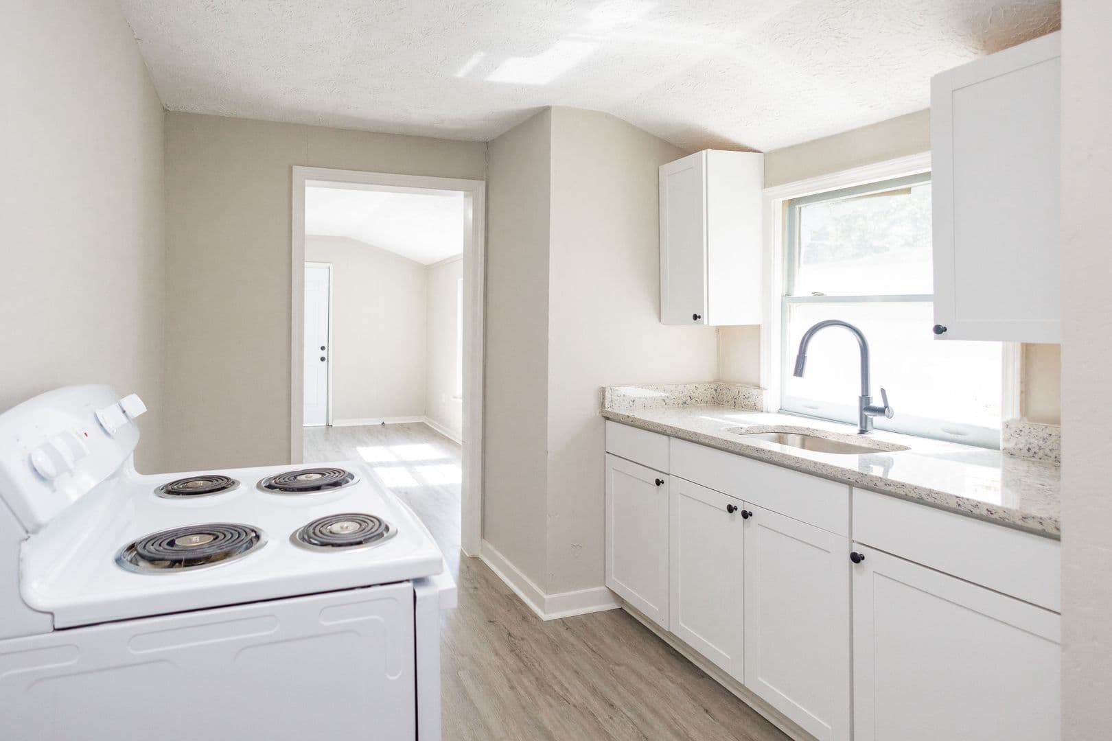 Griffin Apartment: 234 North 13th Street