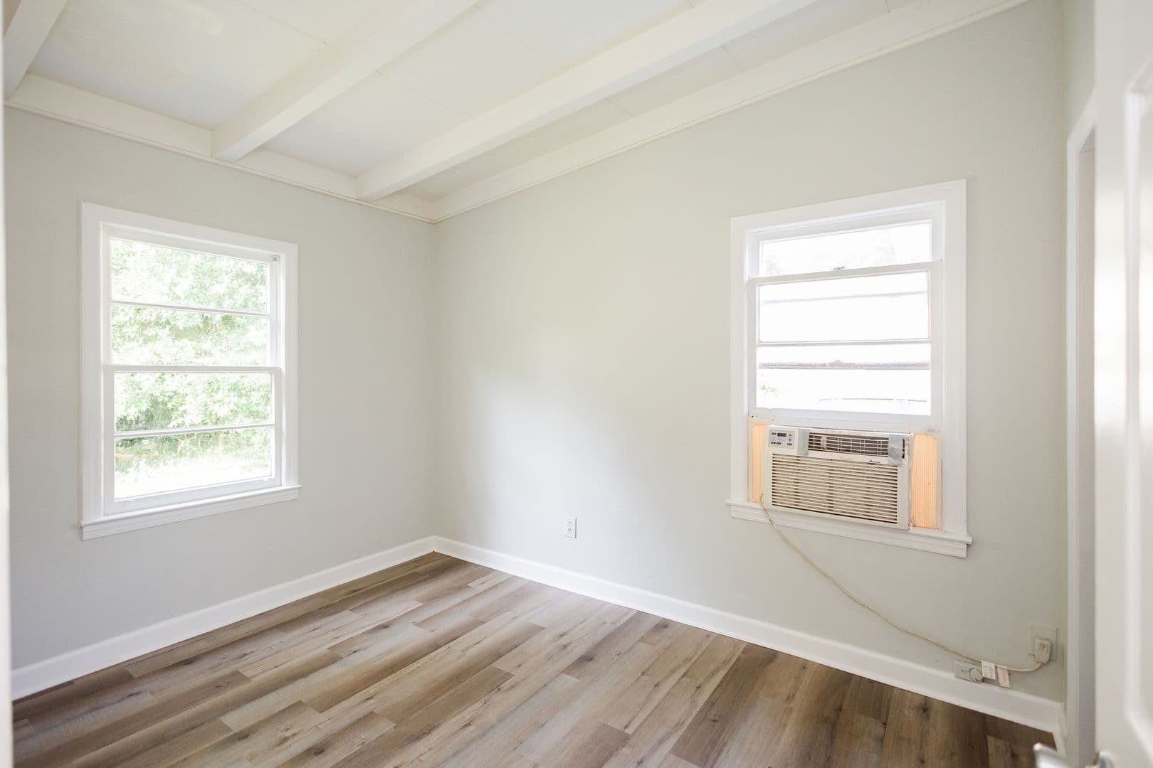 Macon House: 4170 Palace Ave