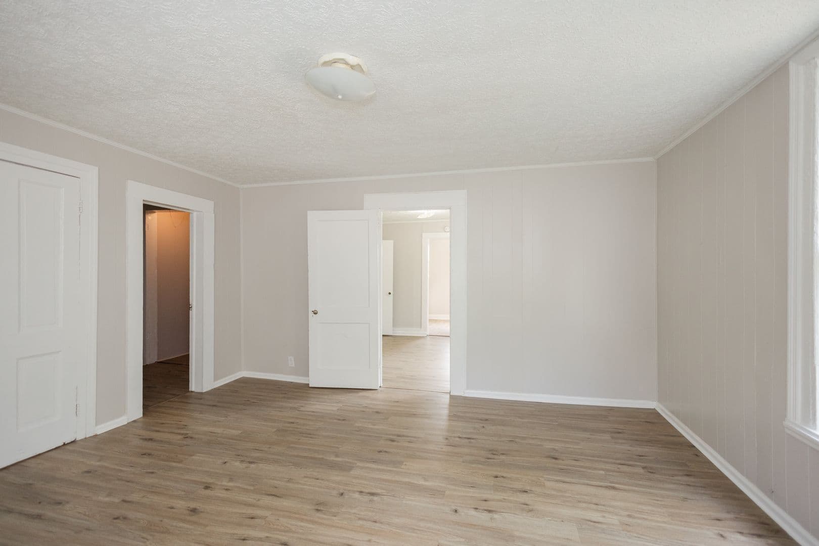 Griffin Apartment: 530 North 13th Street