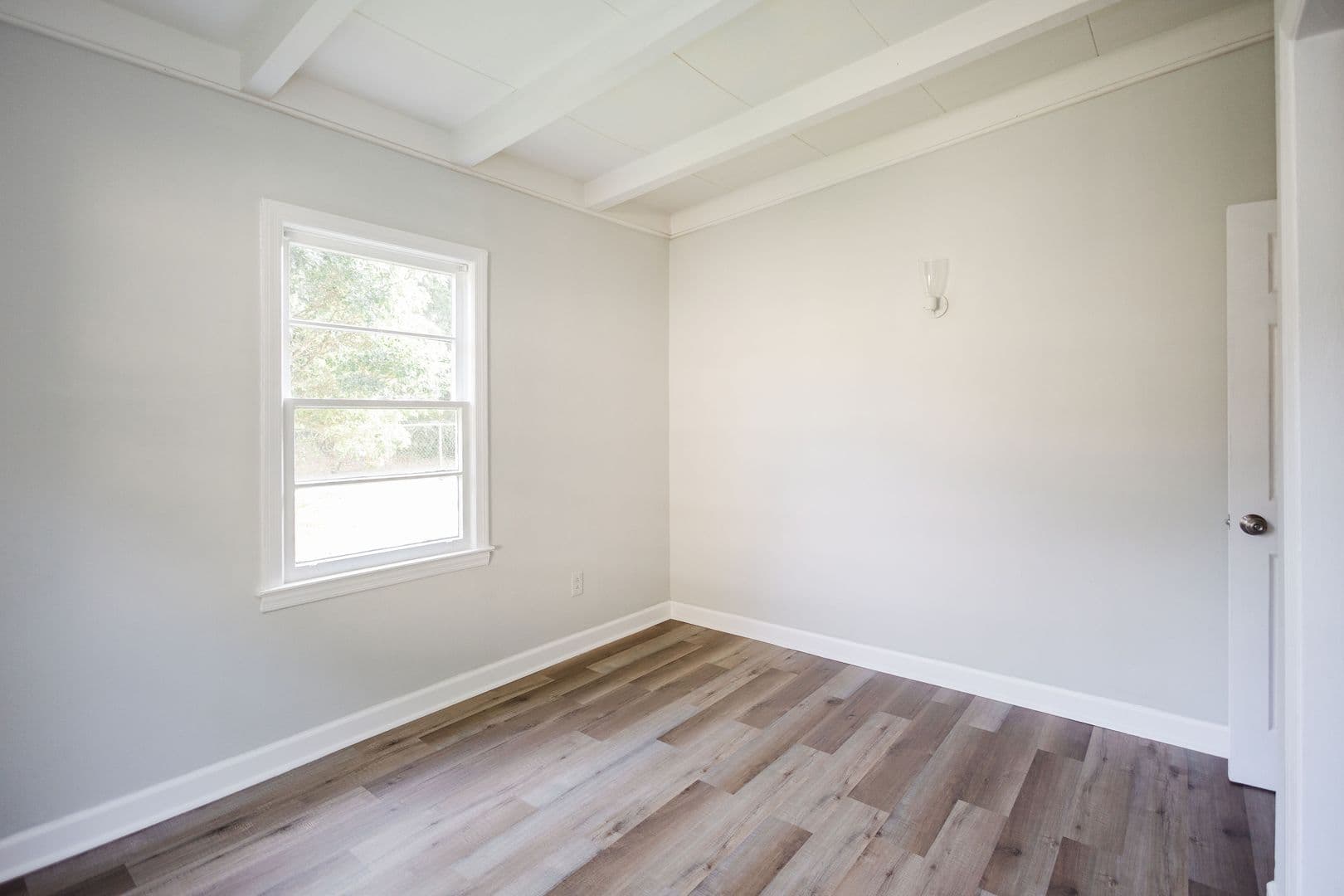 Macon House: 4170 Palace Ave