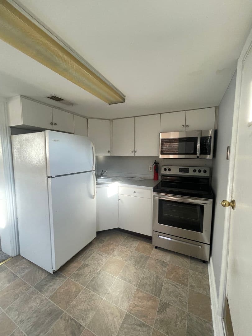 Phoenixville Apartment: 115/117 Main Steet
