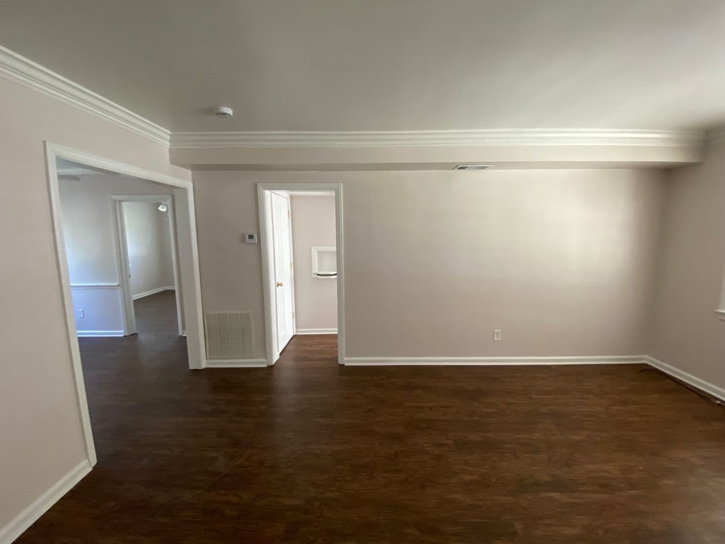 Savannah Apartment: 3521 Bull Street