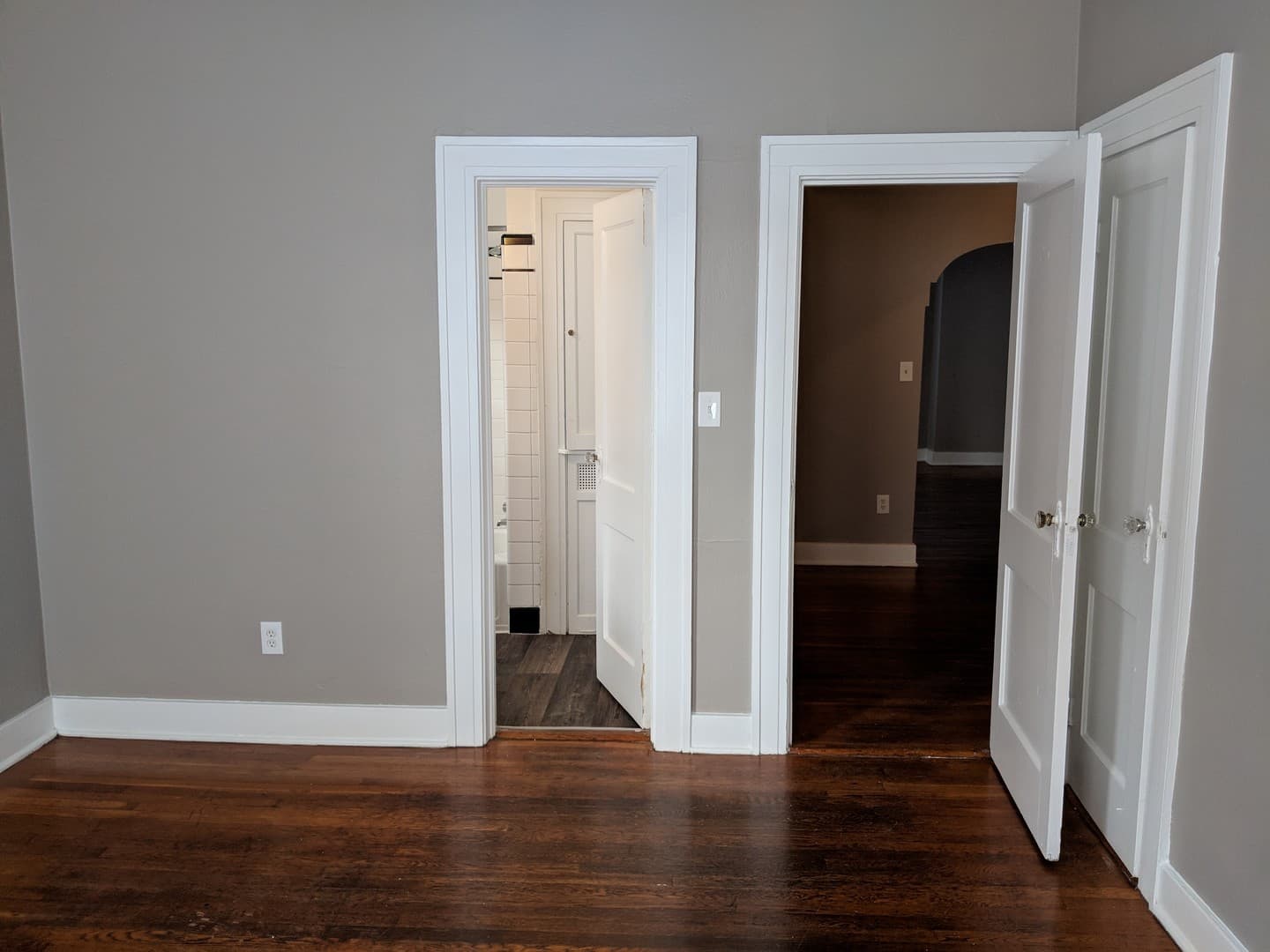 Savannah Apartment: 29 East 34th Street