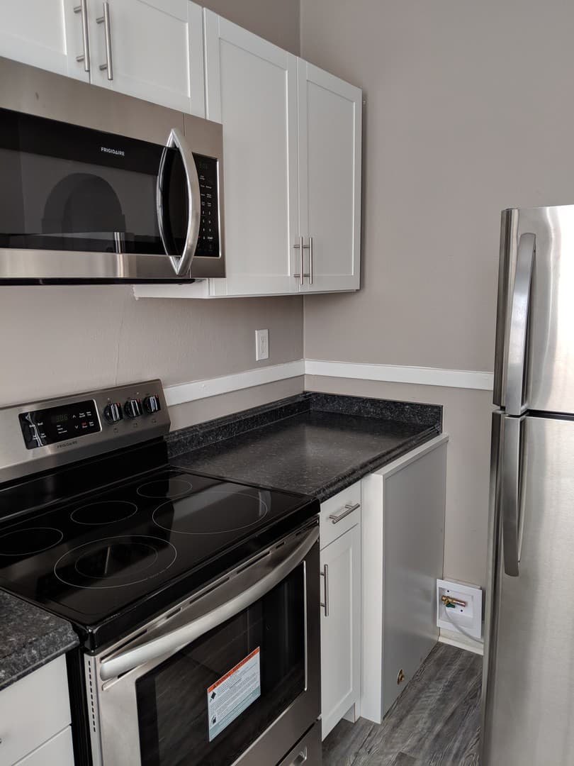 Savannah Apartment: 29 East 34th Street