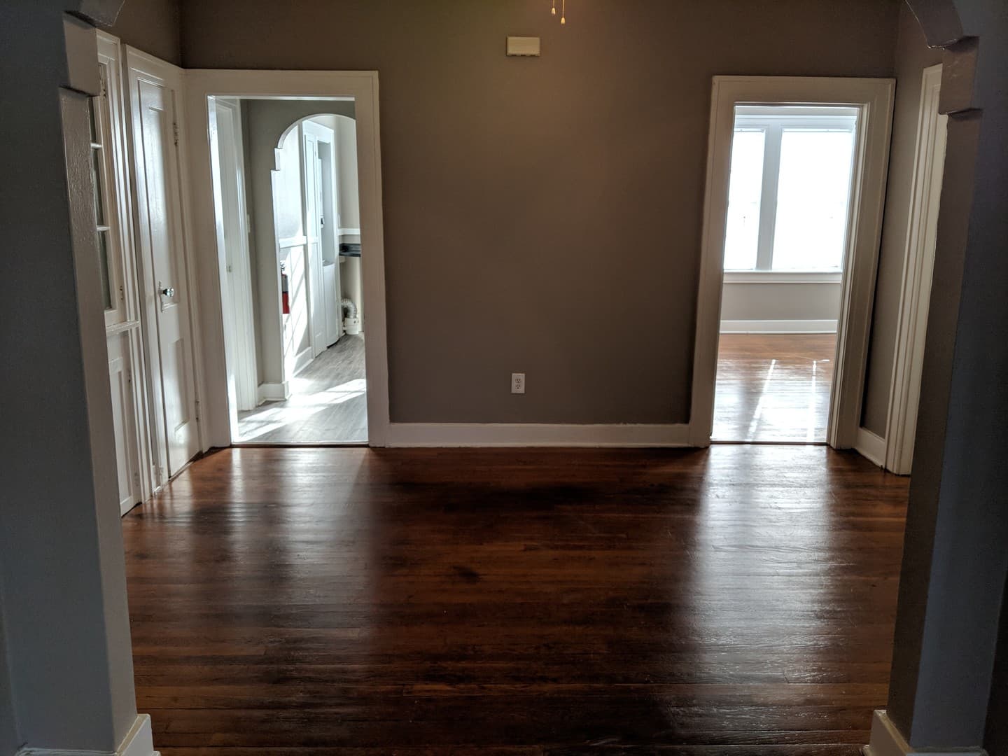Savannah Apartment: 29 East 34th Street