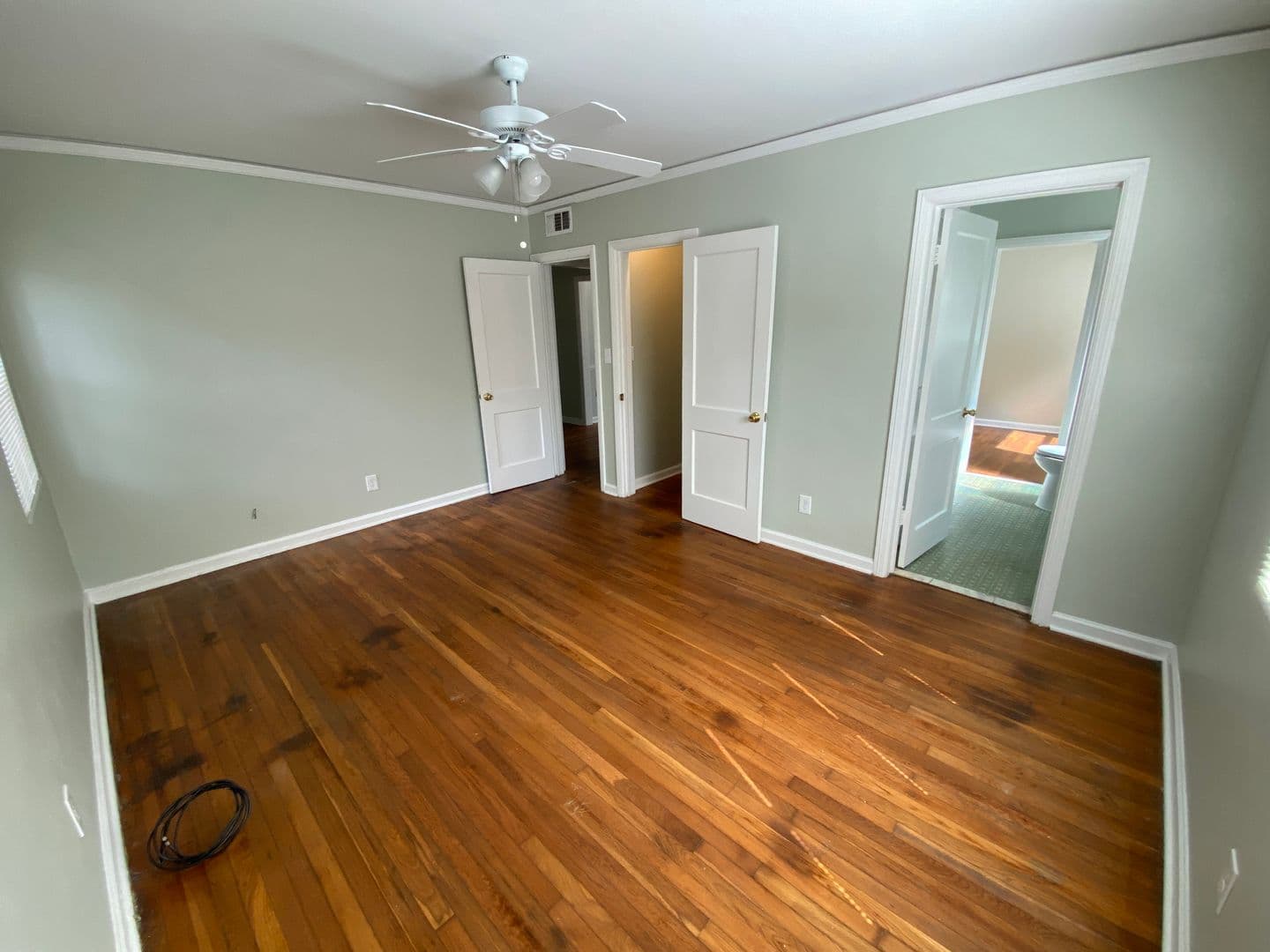 Savannah Apartment: 1314 East Victory Drive