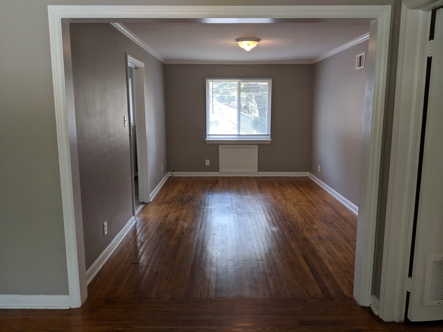 Savannah Apartment: 44 Thackery Place