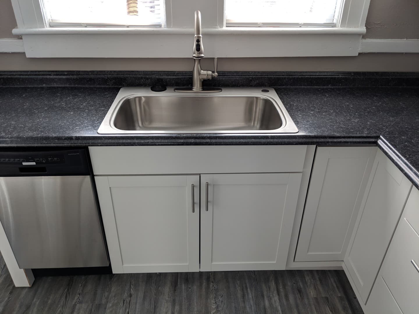 Savannah Apartment: 29 East 34th Street