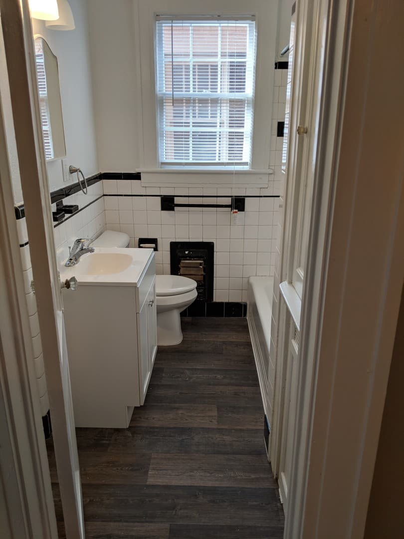 Savannah Apartment: 29 East 34th Street