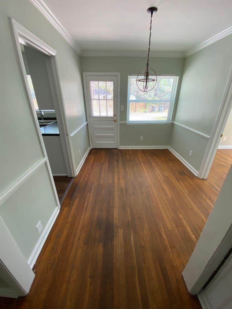 Savannah Apartment: 1314 East Victory Drive
