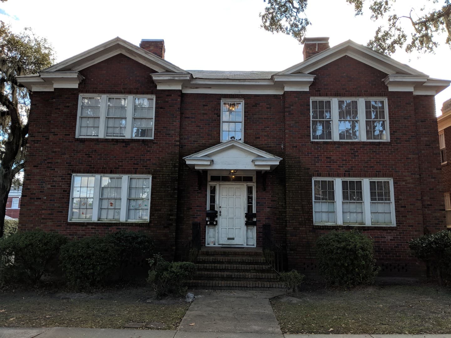 Savannah Apartment: 29 East 34th Street