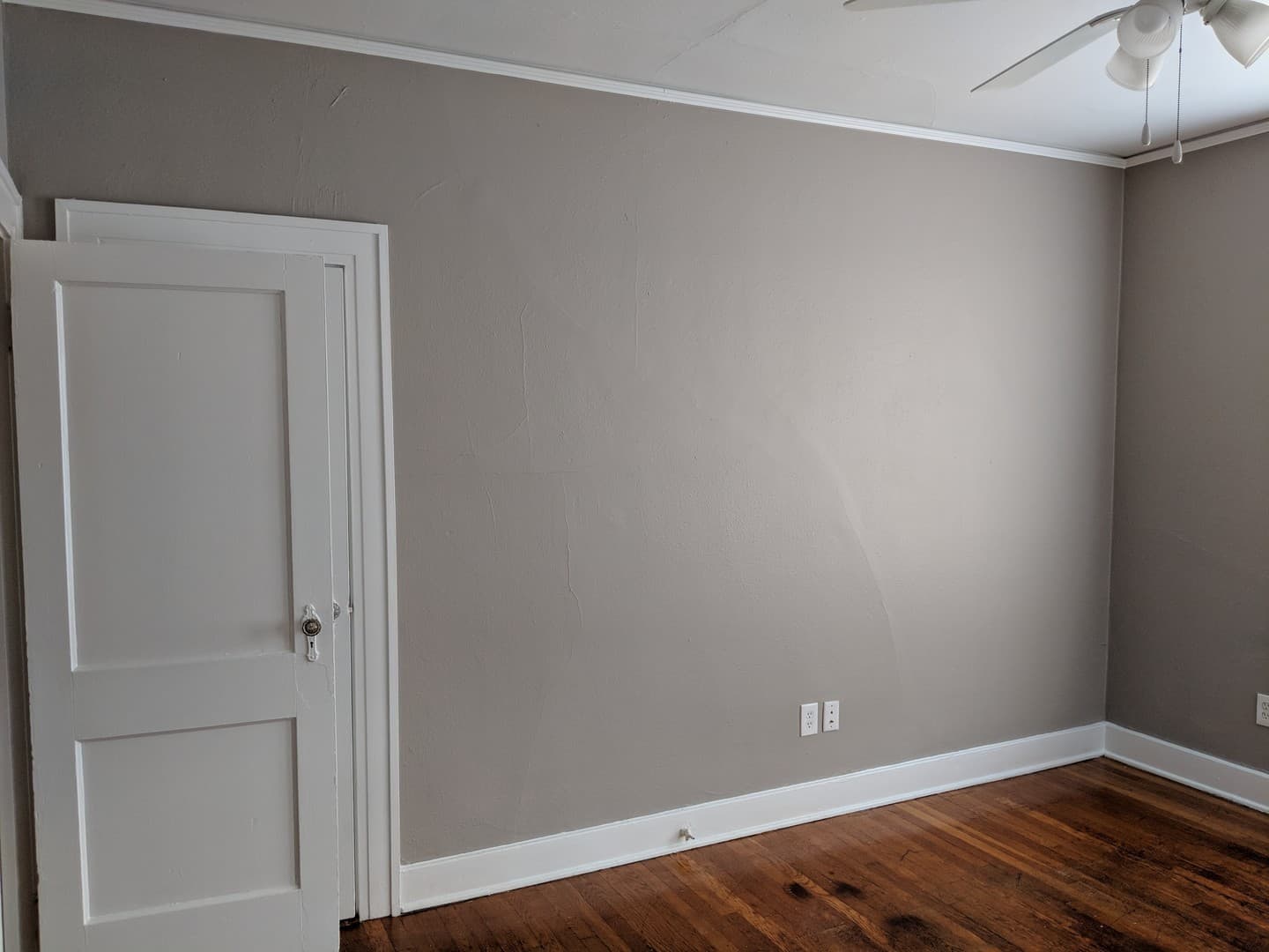 Savannah Apartment: 29 East 34th Street