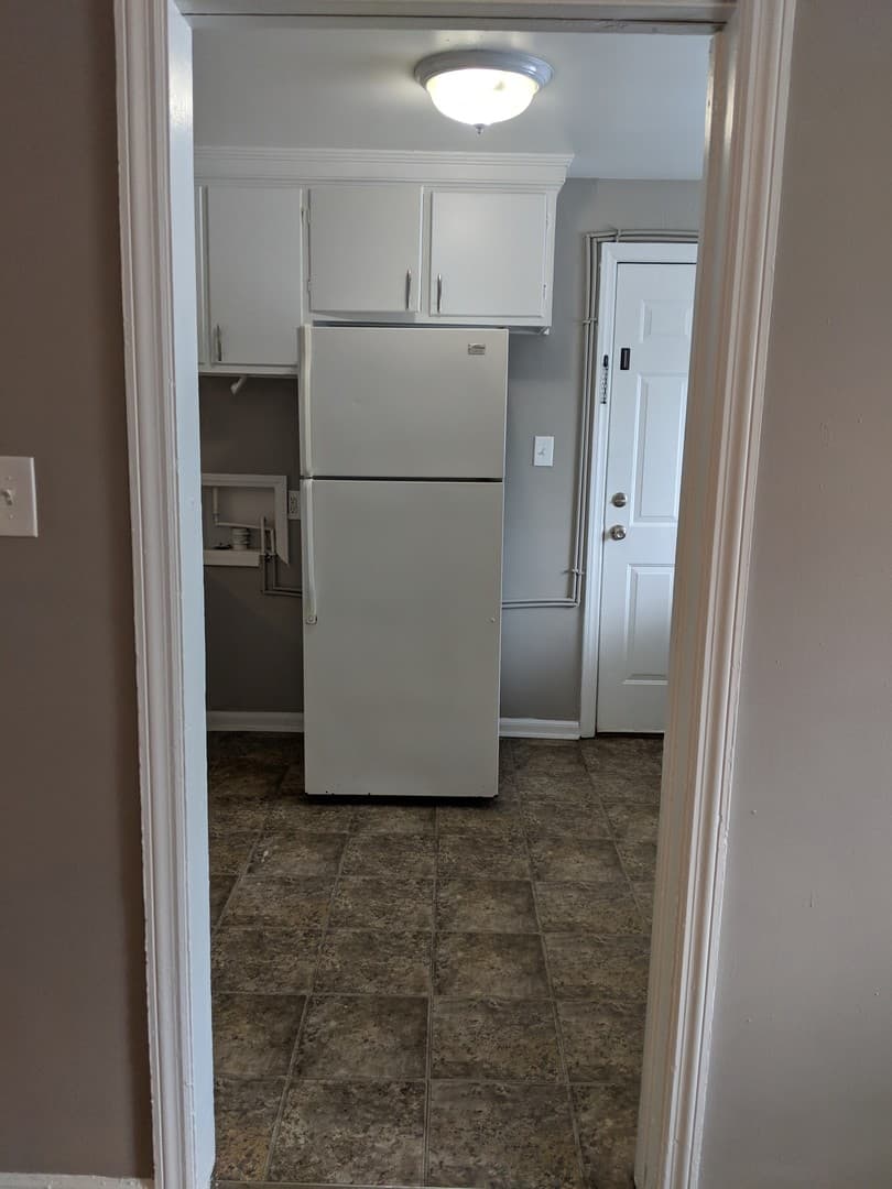 Savannah Apartment: 44 Thackery Place