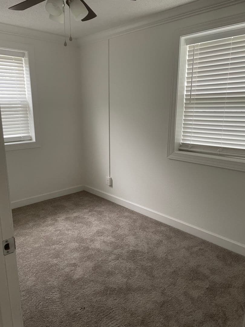 Gaffney Apartment: 815 West Buford St