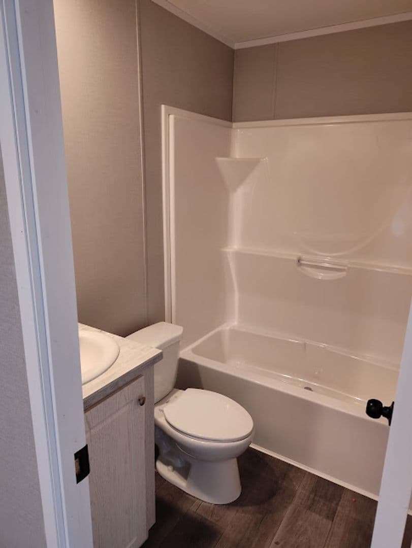 Muncie Apartment: 5600 W. Kilgore Avenue