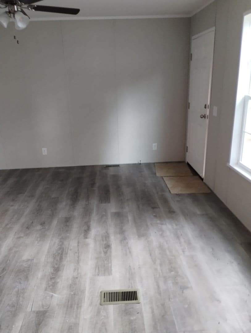 Muncie Apartment: 5600 W. Kilgore Avenue