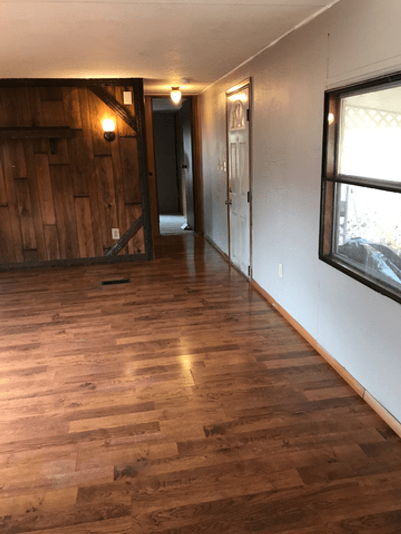 Freeport Apartment: 2353 Silverville Rd