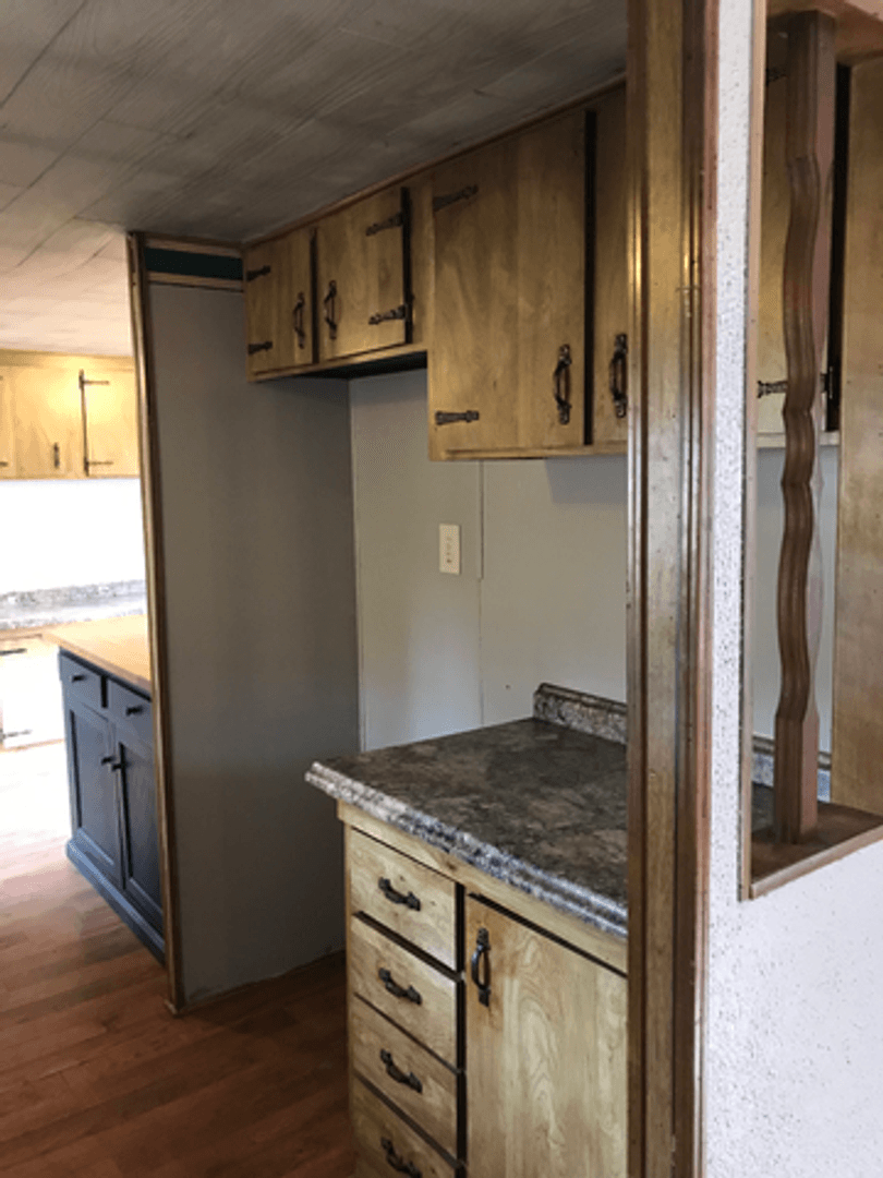 Freeport Apartment: 2353 Silverville Rd