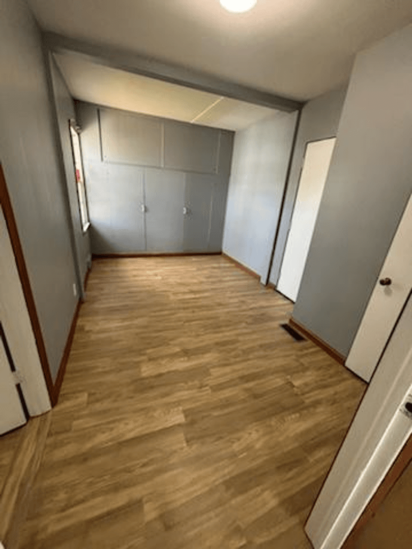 Muncie Apartment: 5600 W. Kilgore Avenue