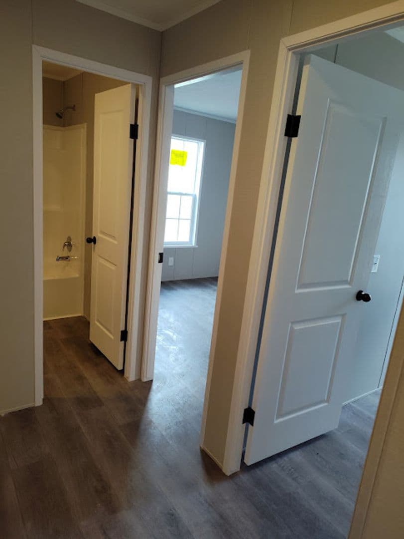 Muncie Apartment: 5600 W. Kilgore Avenue