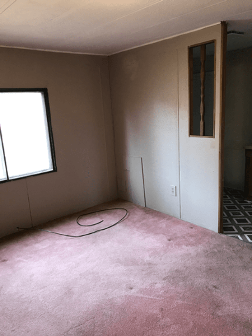 Freeport Apartment: 2353 Silverville Rd