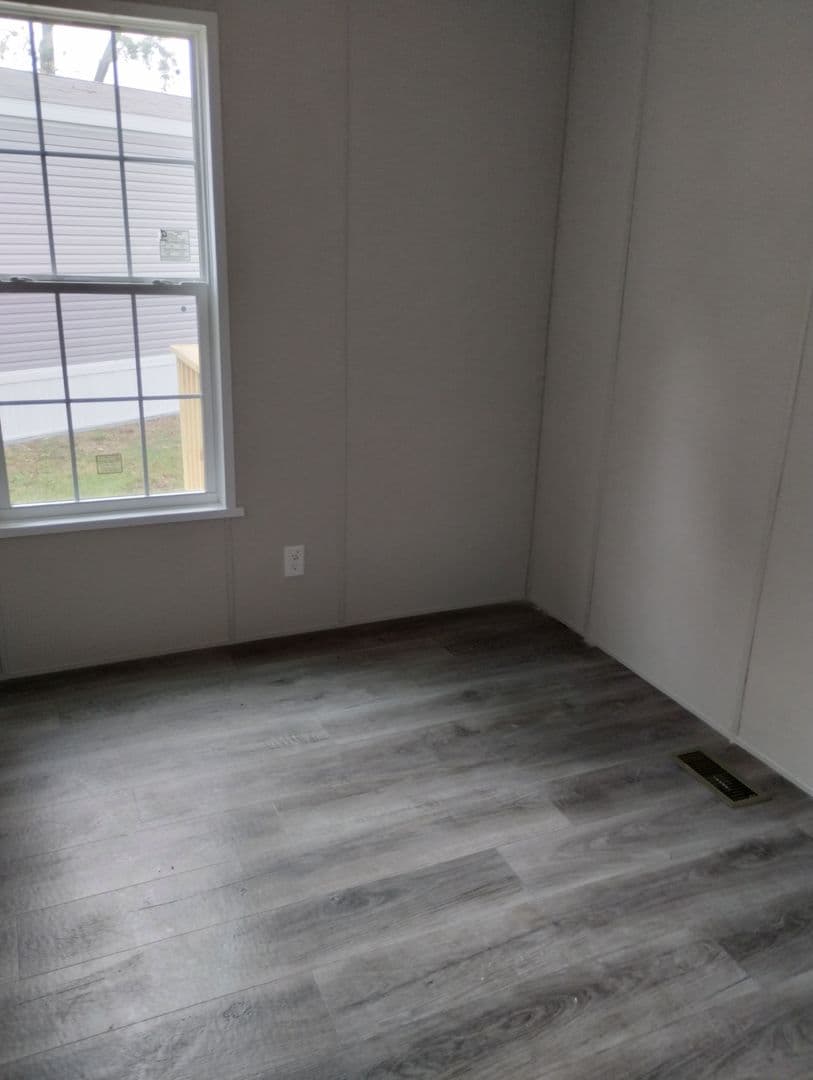 Muncie Apartment: 5600 W. Kilgore Avenue