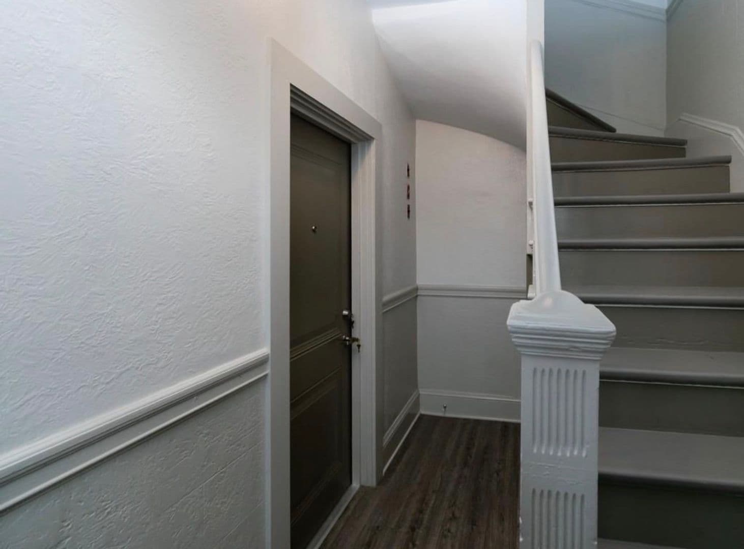 Chelsea Apartment: 1 Fay Sq