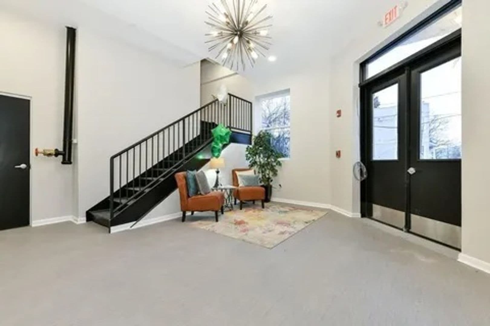 Chelsea Condo: 87 Parker St