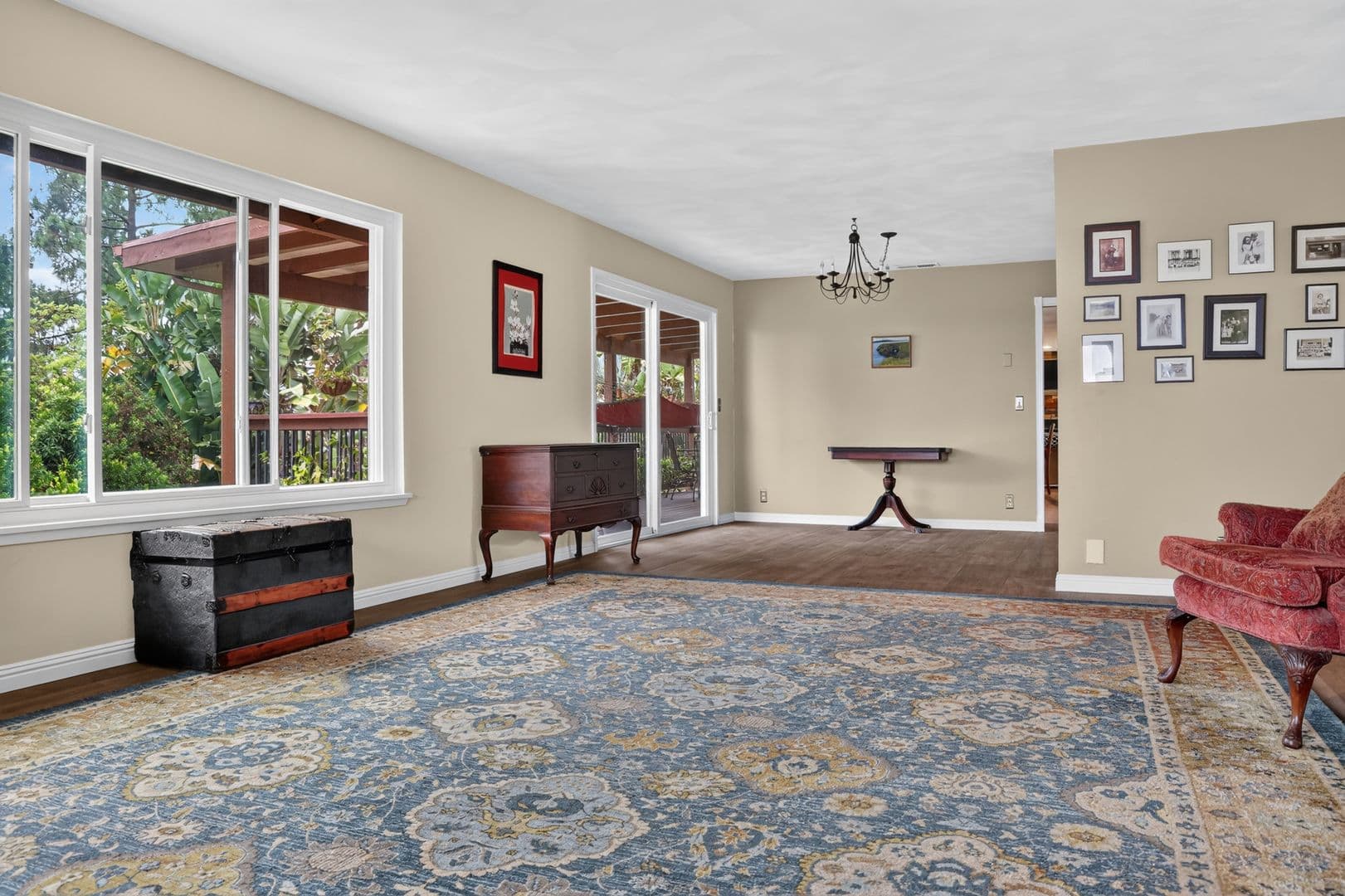 Poway House: 13660 Acorn Patch Ln