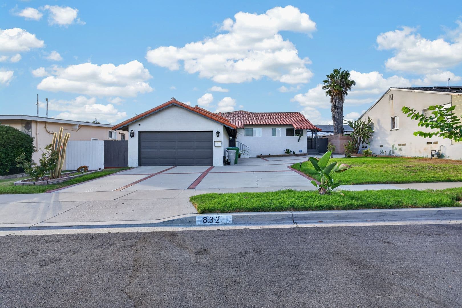 San Diego House: 832 Alvin Street