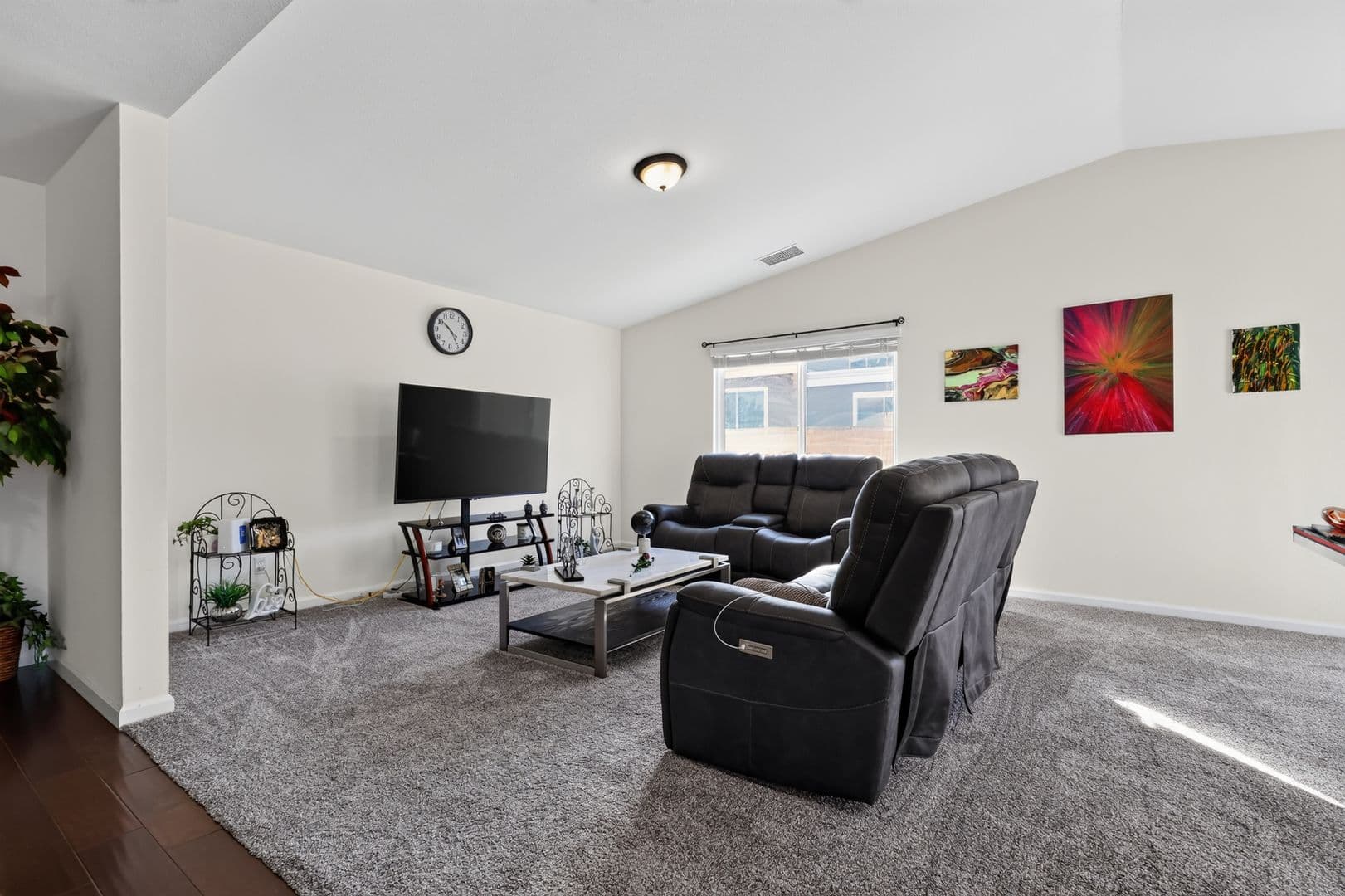 San Diego House: 832 Alvin Street