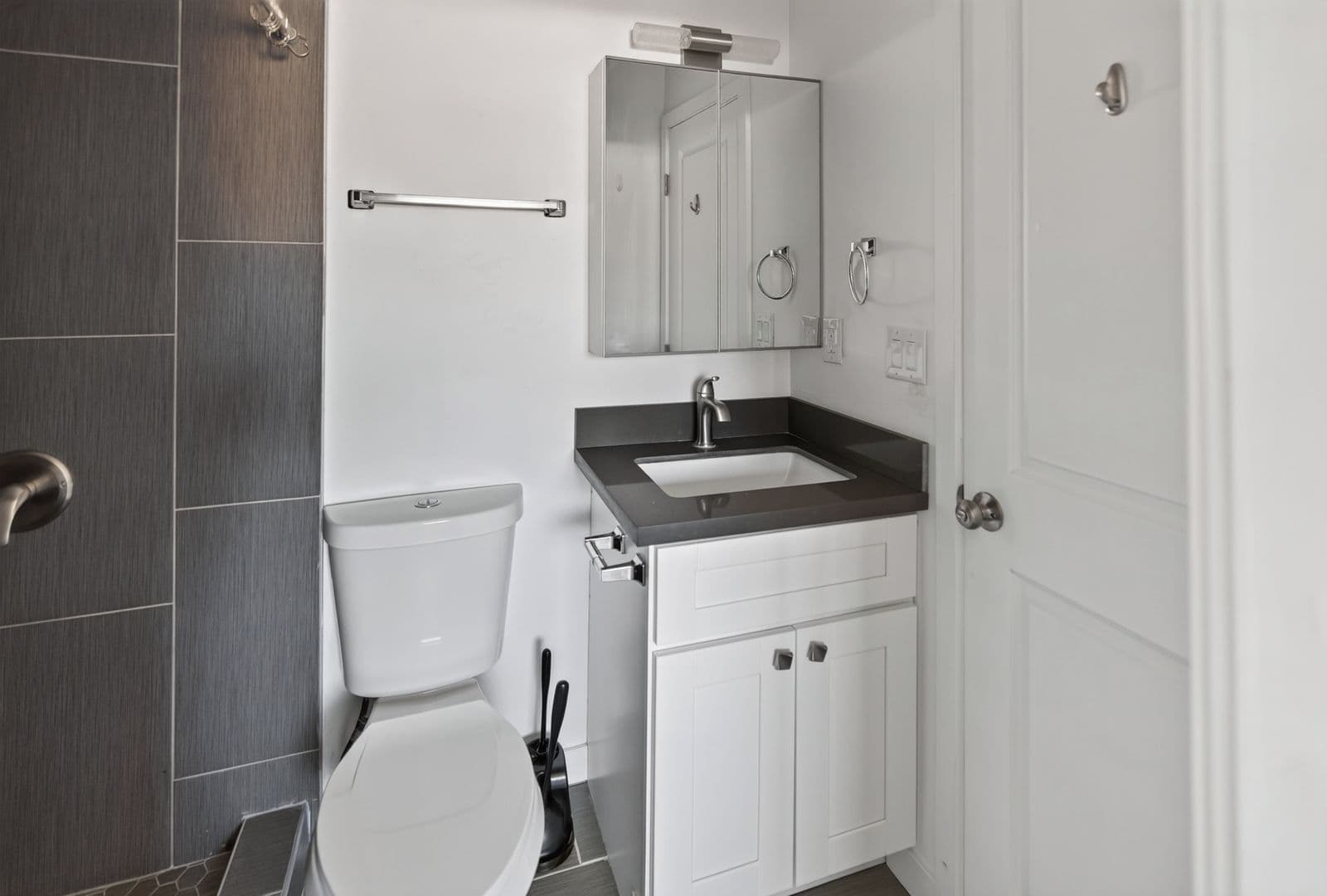 San Diego House: 4525 Thorn Street