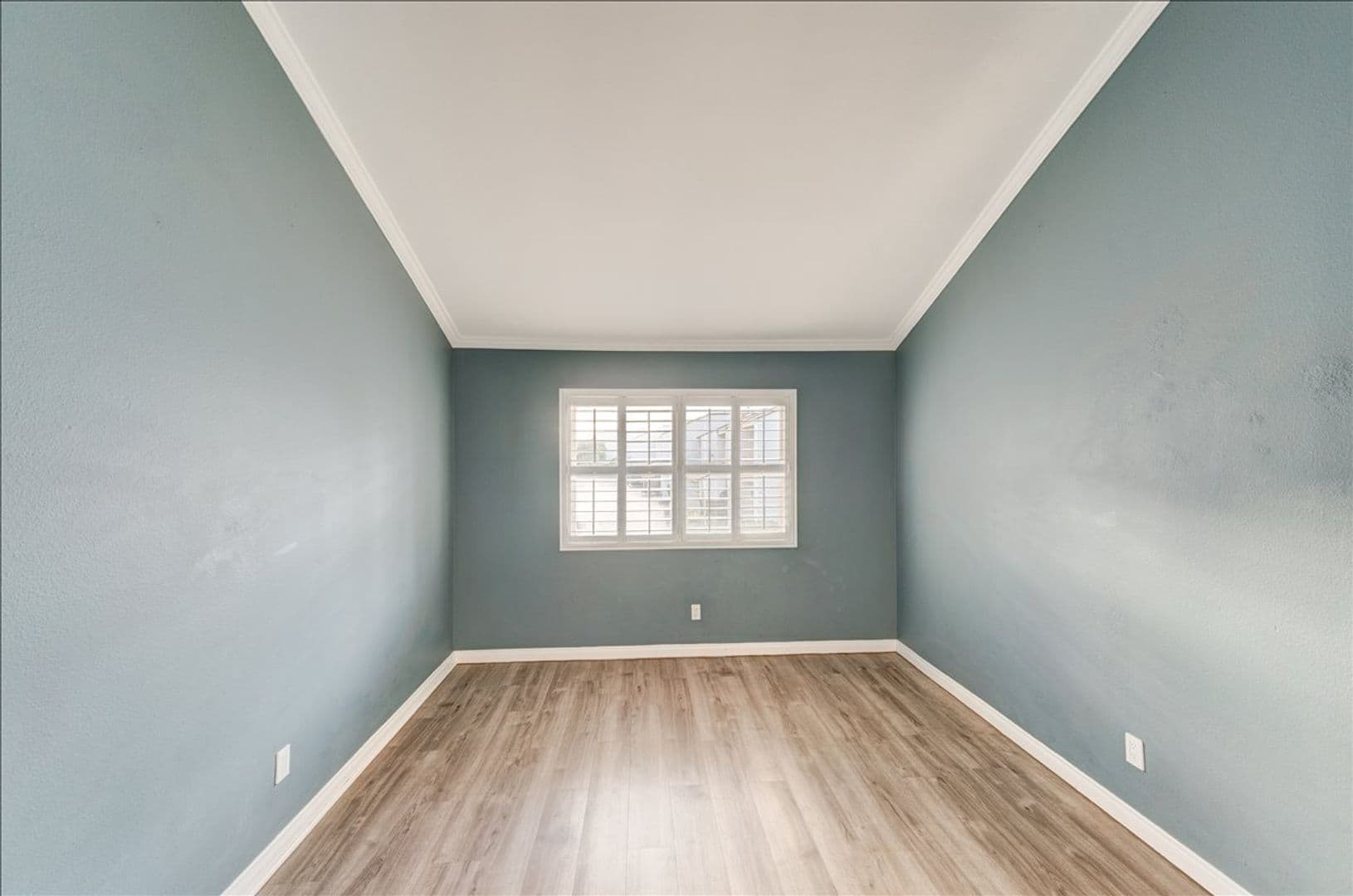 La Mesa Condo: 7765 Saranac Place, Unit 36