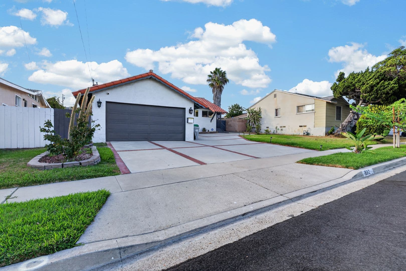 San Diego House: 832 Alvin Street