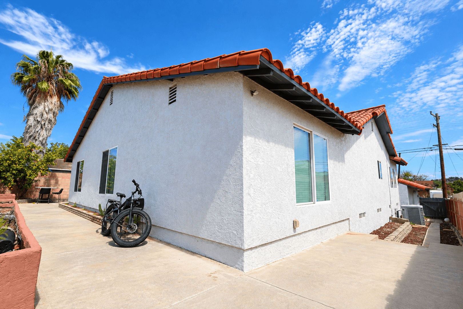 San Diego House: 832 Alvin Street