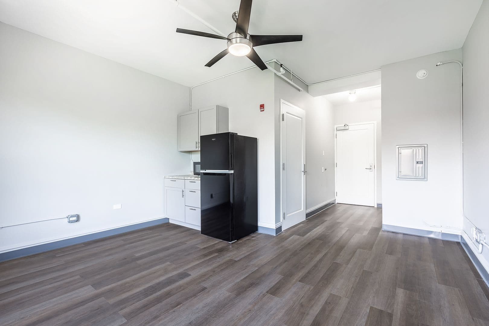 Chicago Apartment: 5401 S. Cornell Ave.