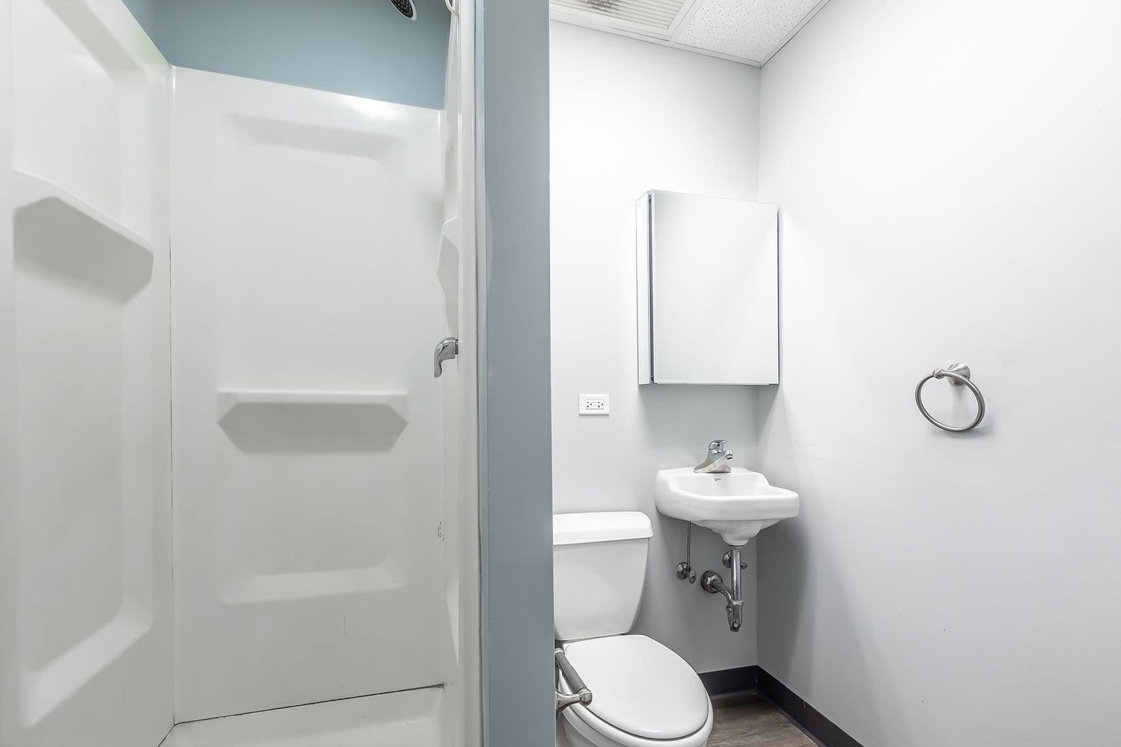 Chicago Apartment: 5401 S. Cornell Ave.