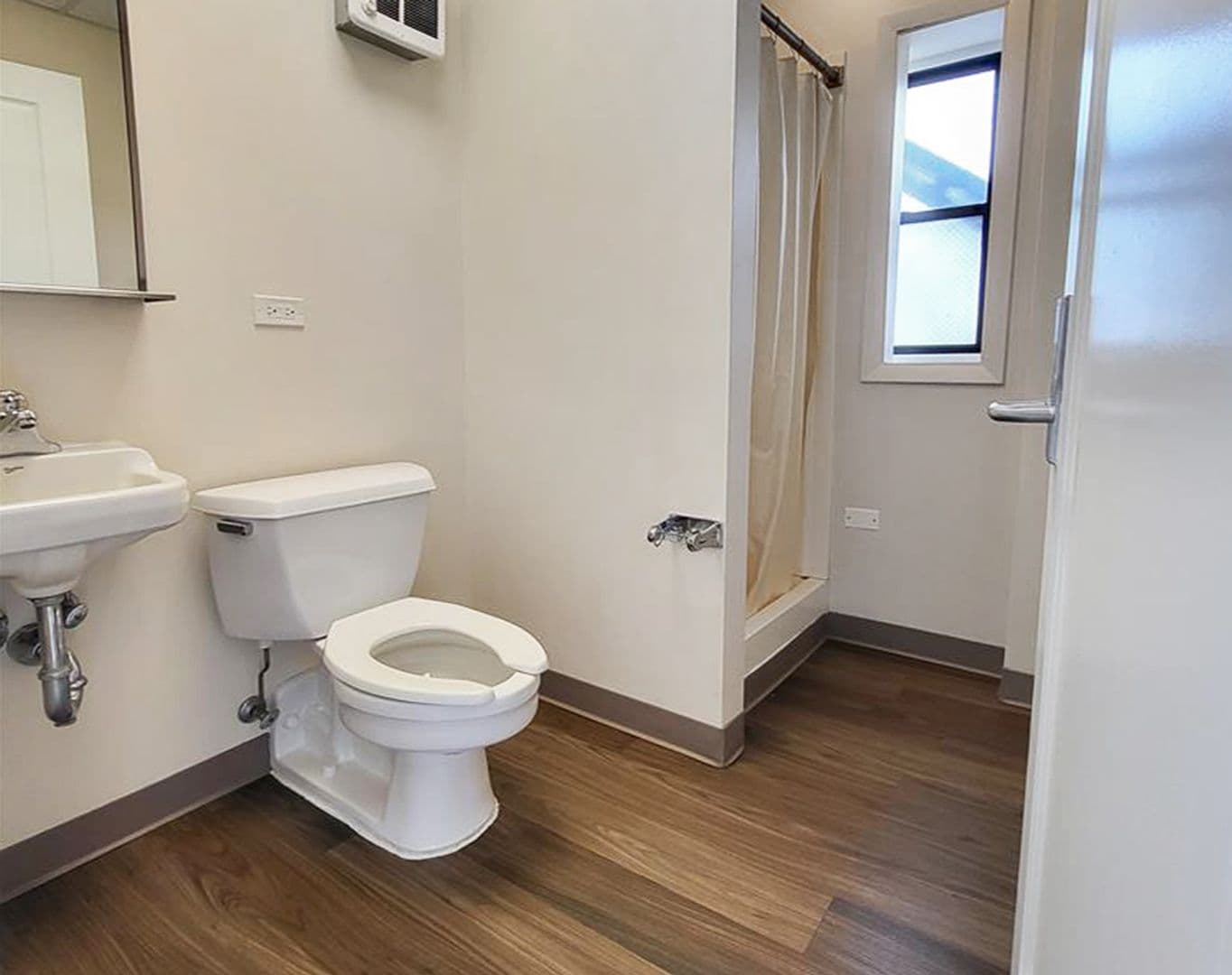 Chicago Apartment: 5401 S. Cornell Ave.