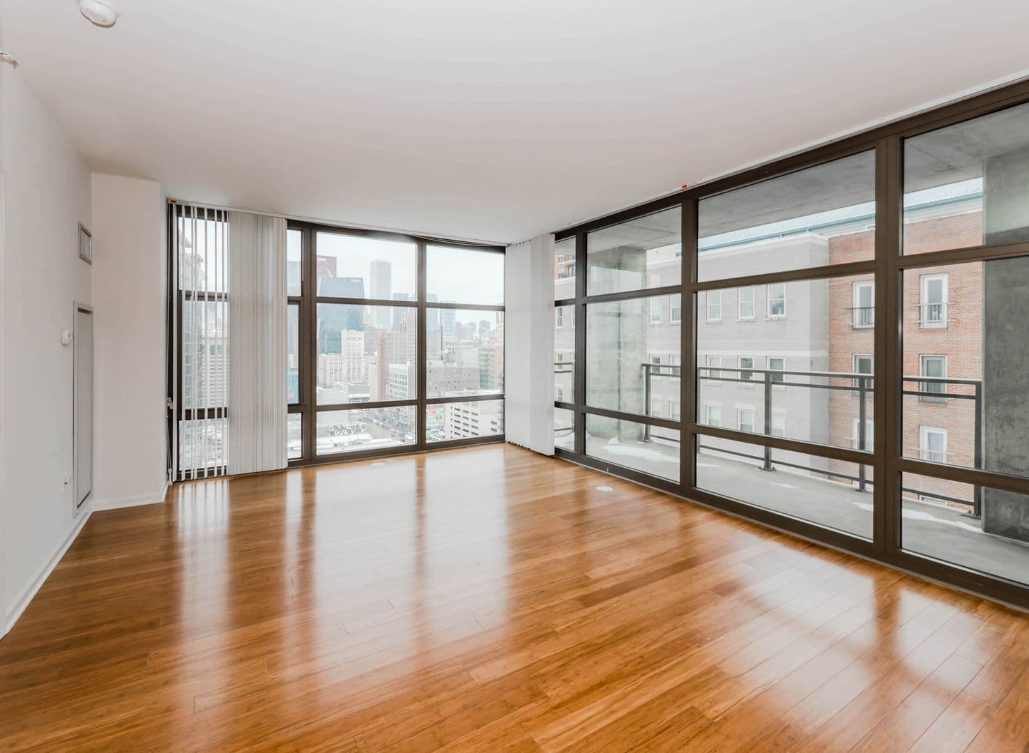 Chicago Apartment: 8 E. 9th St.