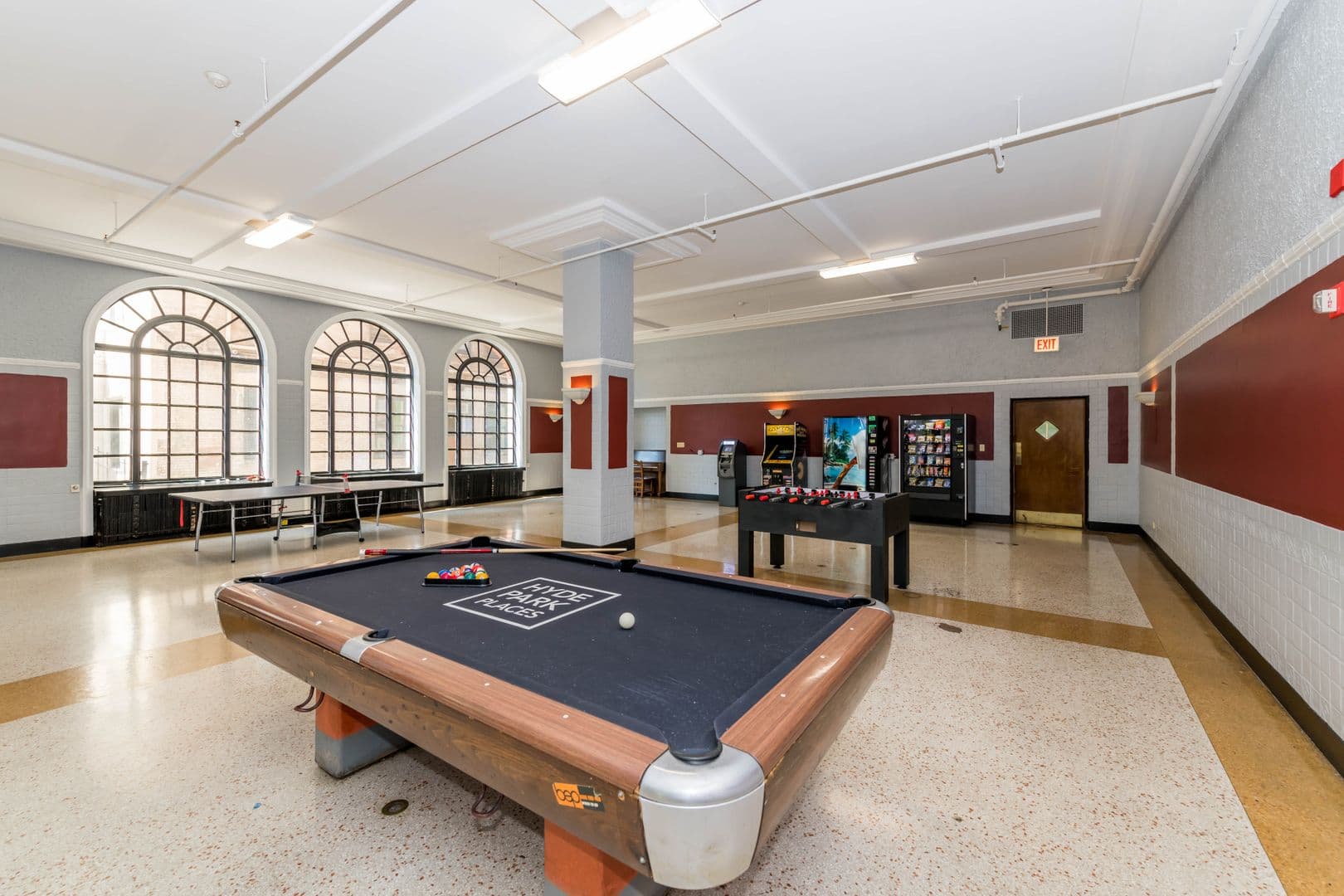 Chicago Apartment: 5540 S. Hyde Park Blvd.