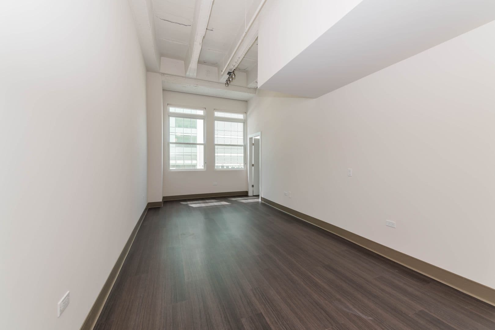 Chicago Apartment: 820 S. Michigan Ave.