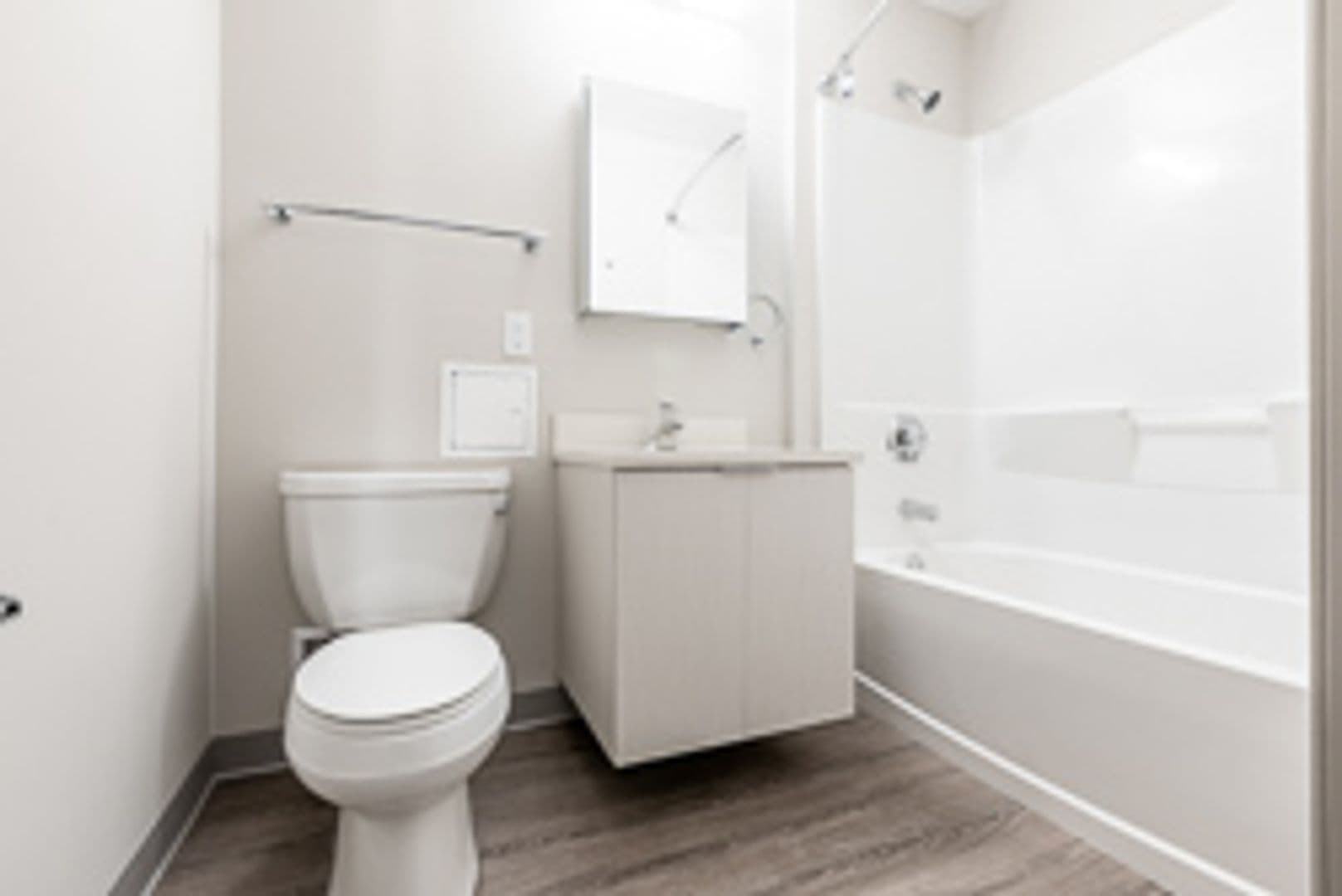 Milwaukee Apartment: 735 W. Wisconsin Ave.
