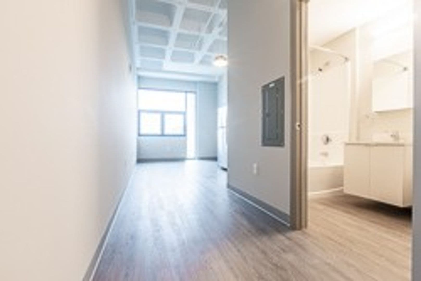 Milwaukee Apartment: 735 W. Wisconsin Ave.
